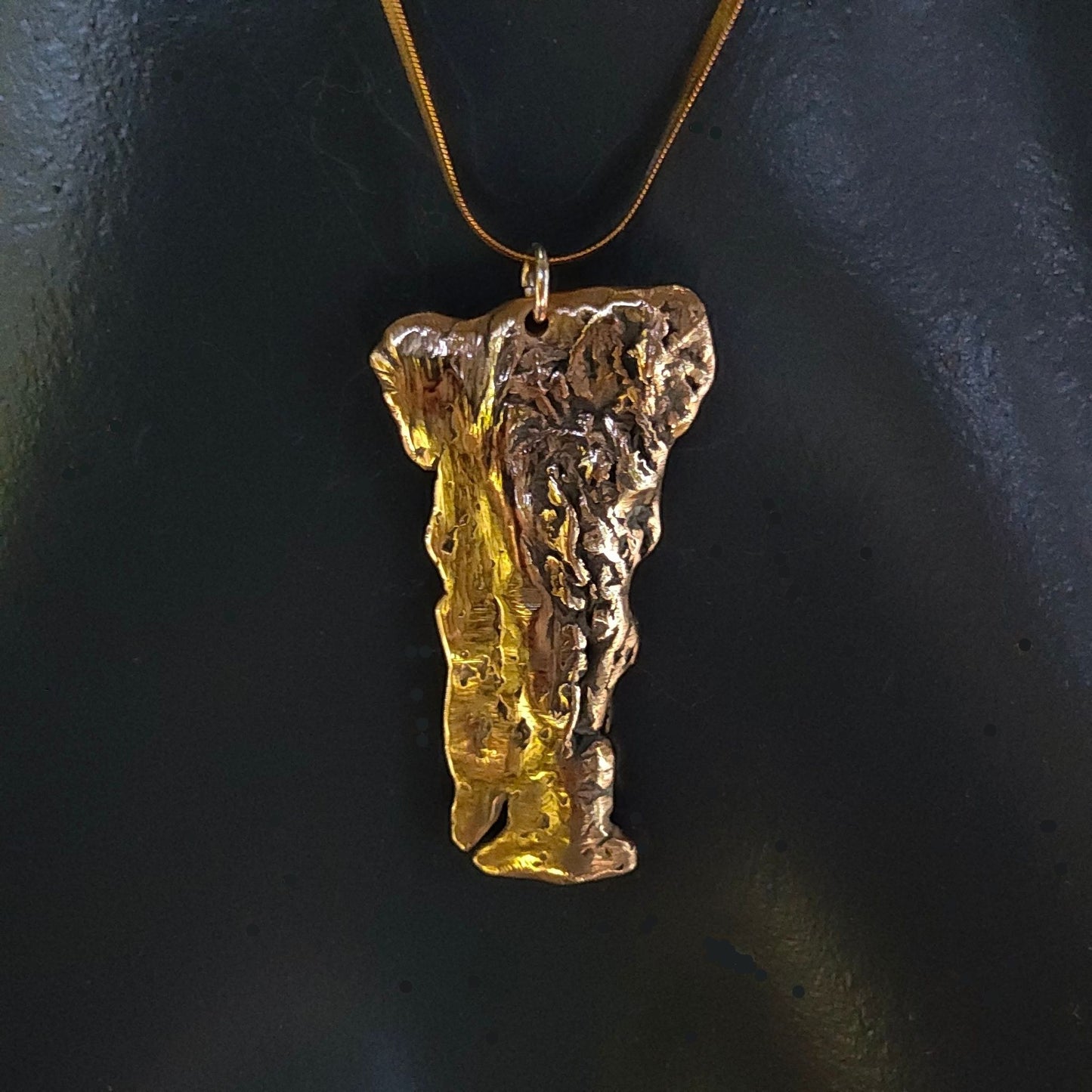 Column Pendant