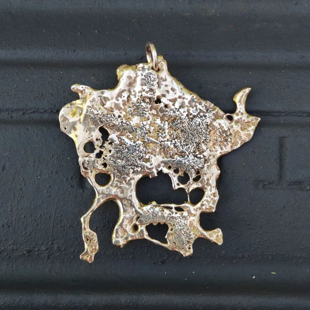 Kooky Pendant
