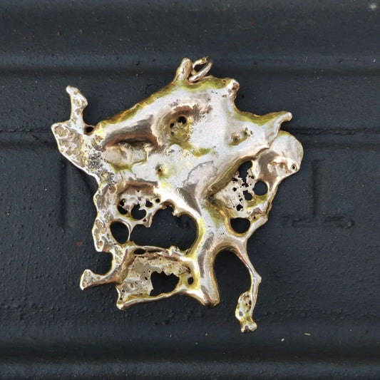 Kooky Pendant