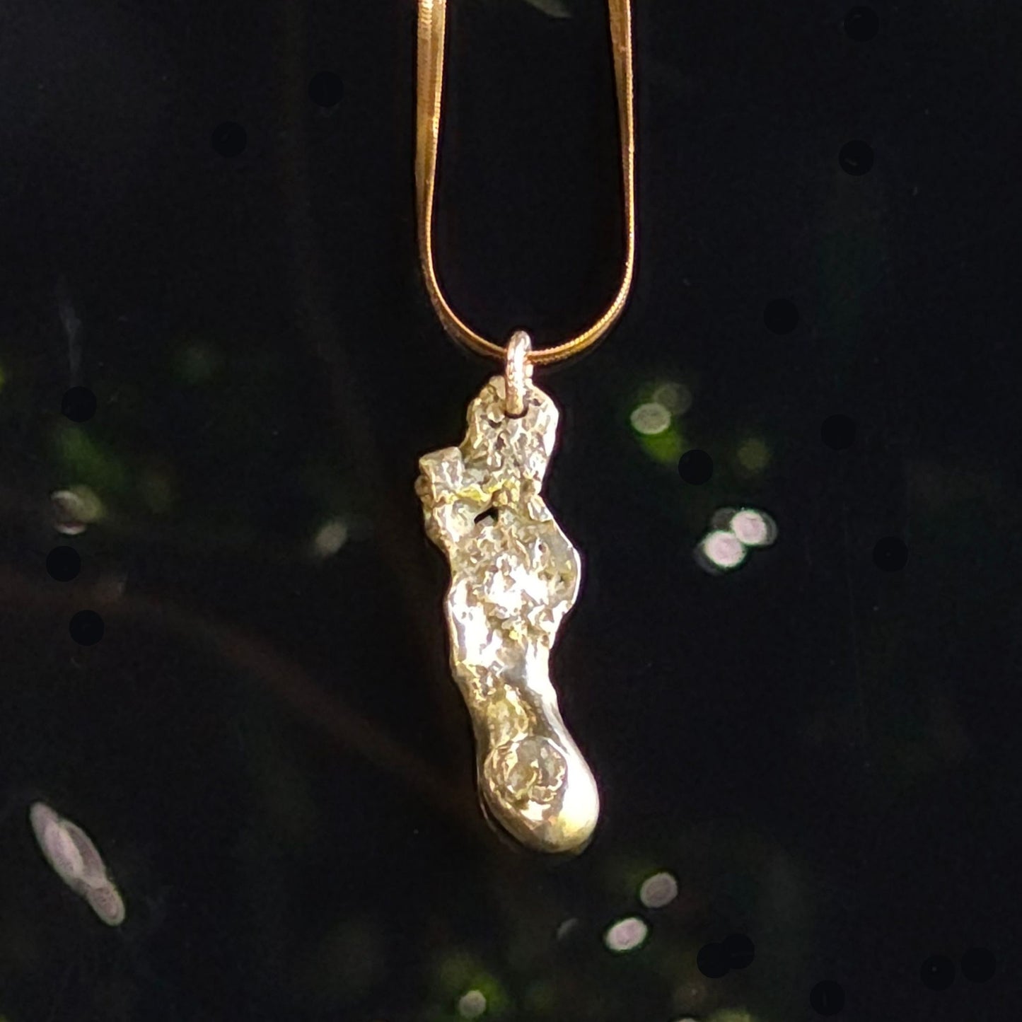 Irregular Drop Pendant