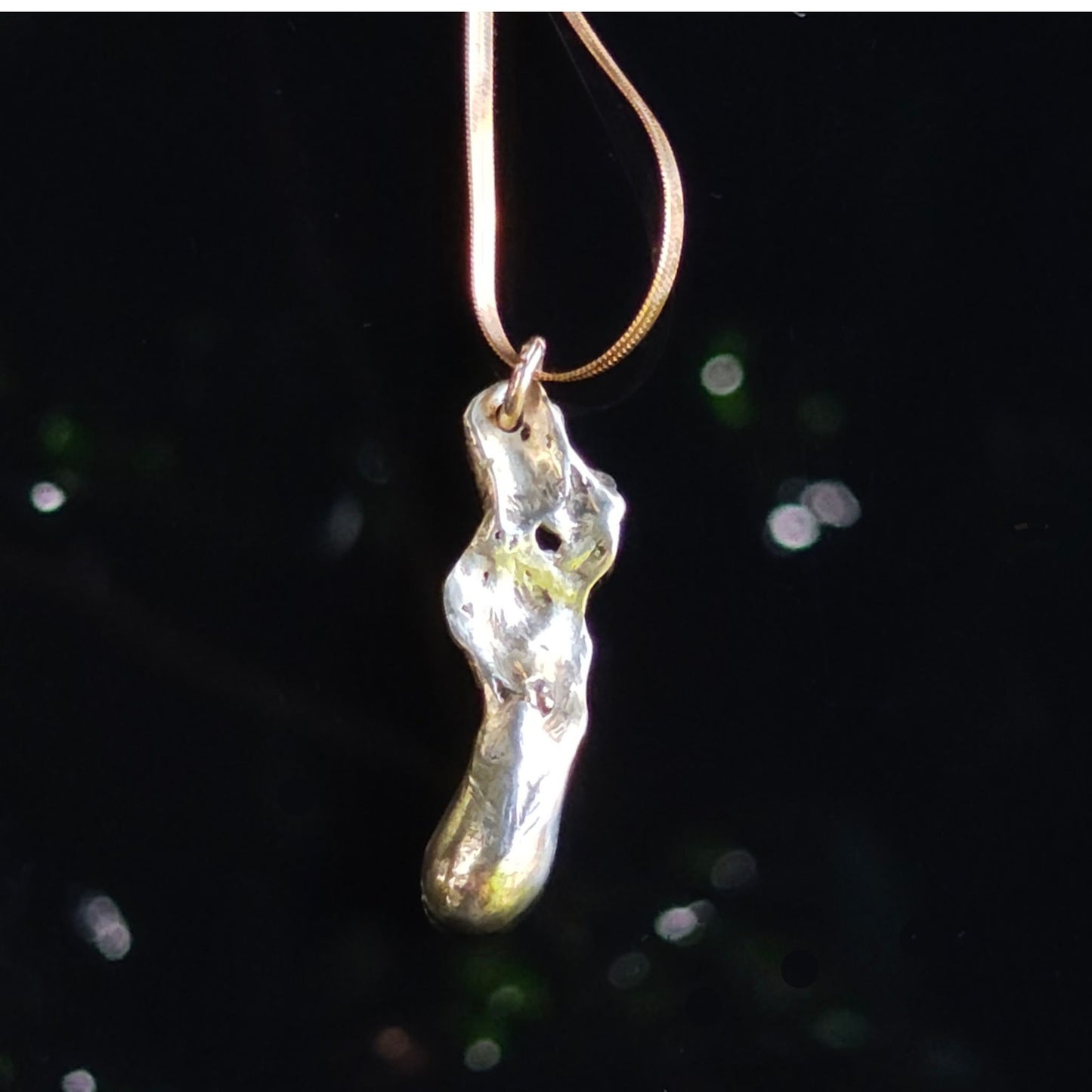 Irregular Drop Pendant